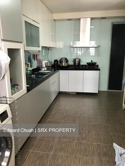 Blk 216 Bukit Batok Street 21 (Bukit Batok), HDB 5 Rooms #180561182